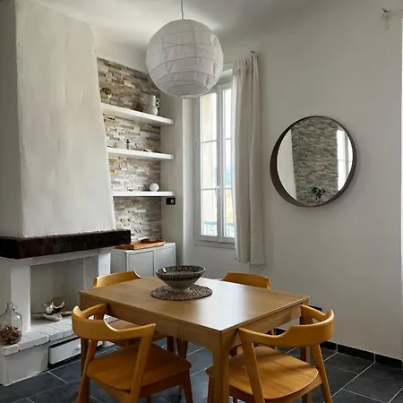 L'olivier דירה טולון